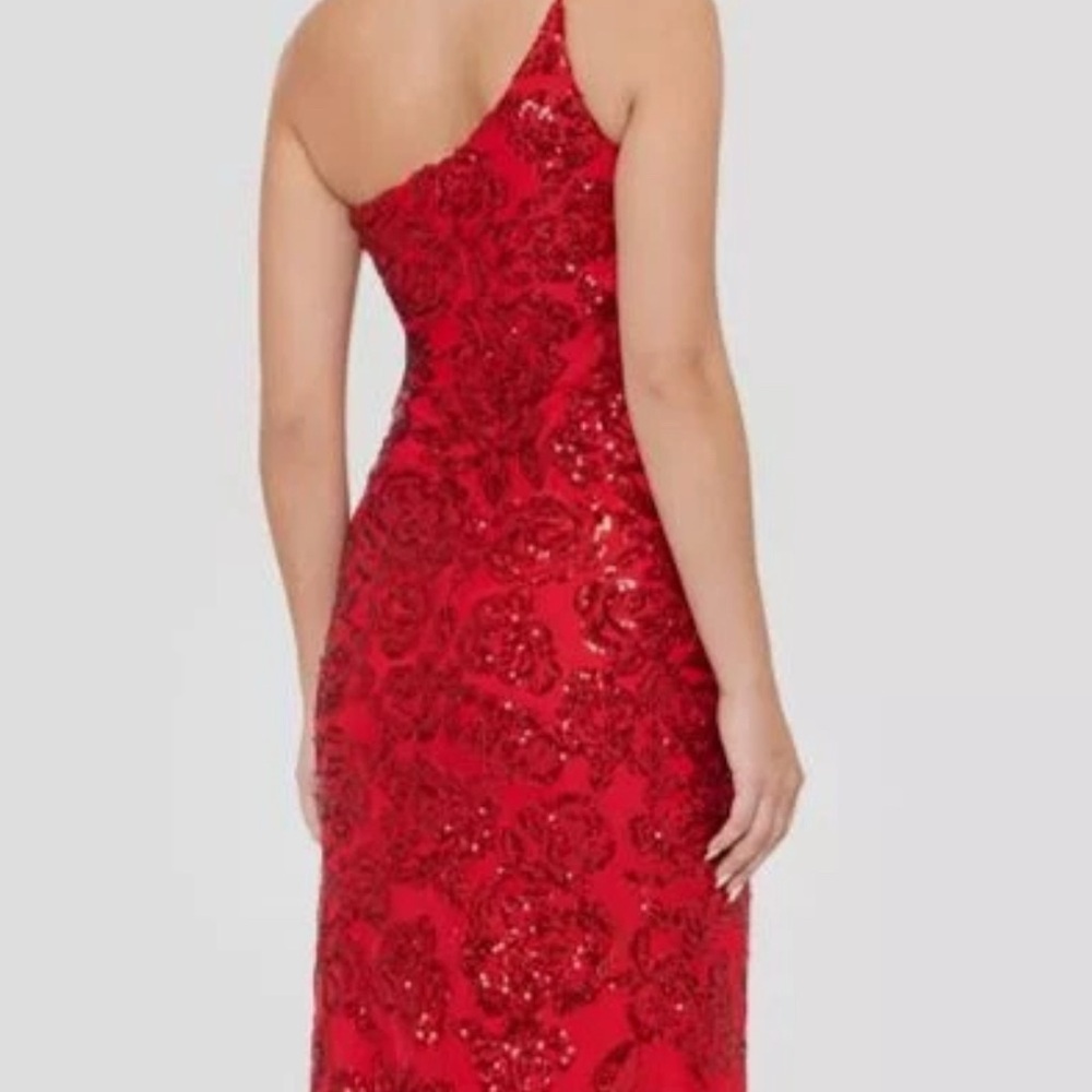 Blondie Nites Red One-Shoulder Gown - Picture 2 of 9